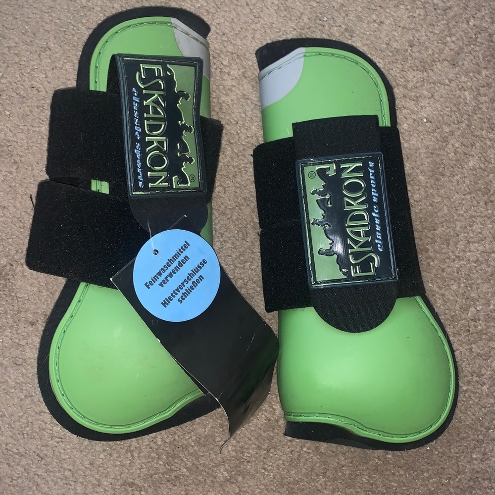 Eskadron Green Equestrian Horse Boot - Picture 4 of 4